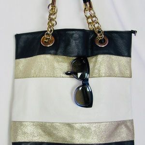 Cynthia Rowley! EUC. Supple leather tote bag!